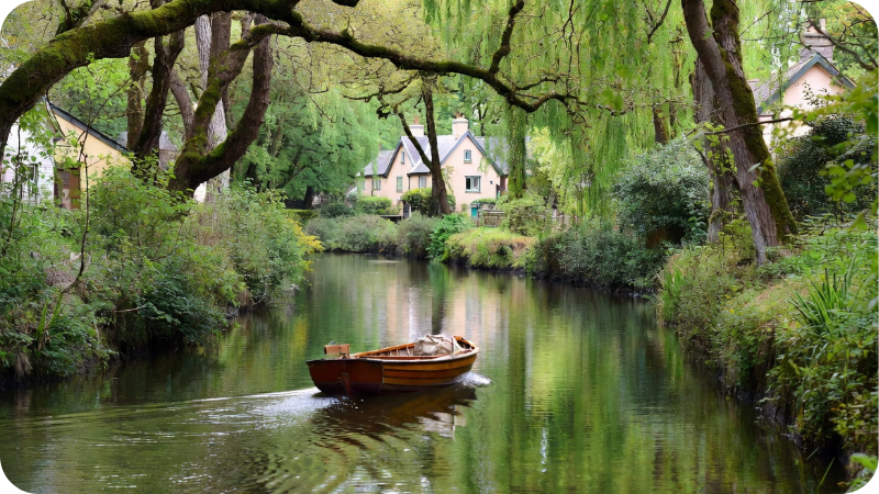Water mail delivery in Magnolia Springs for Alabama hidden gems
